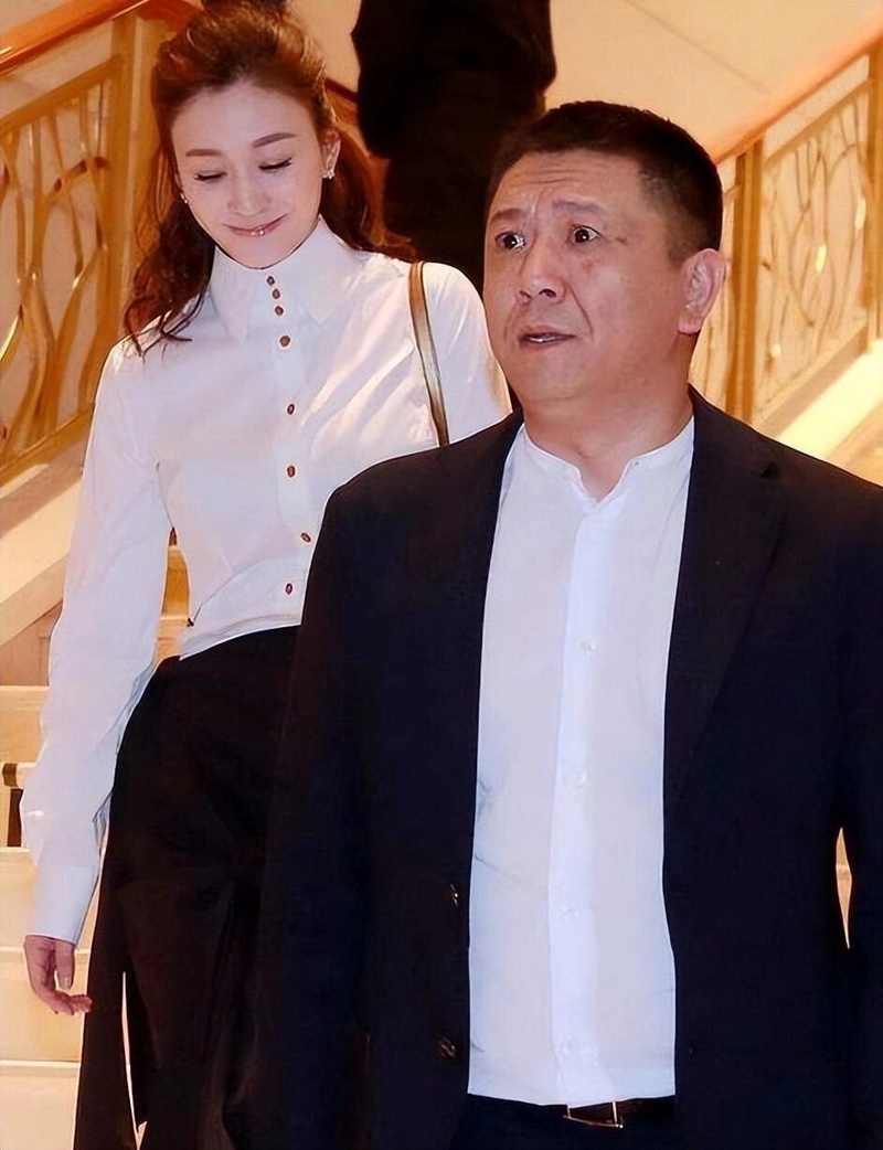 李小冉